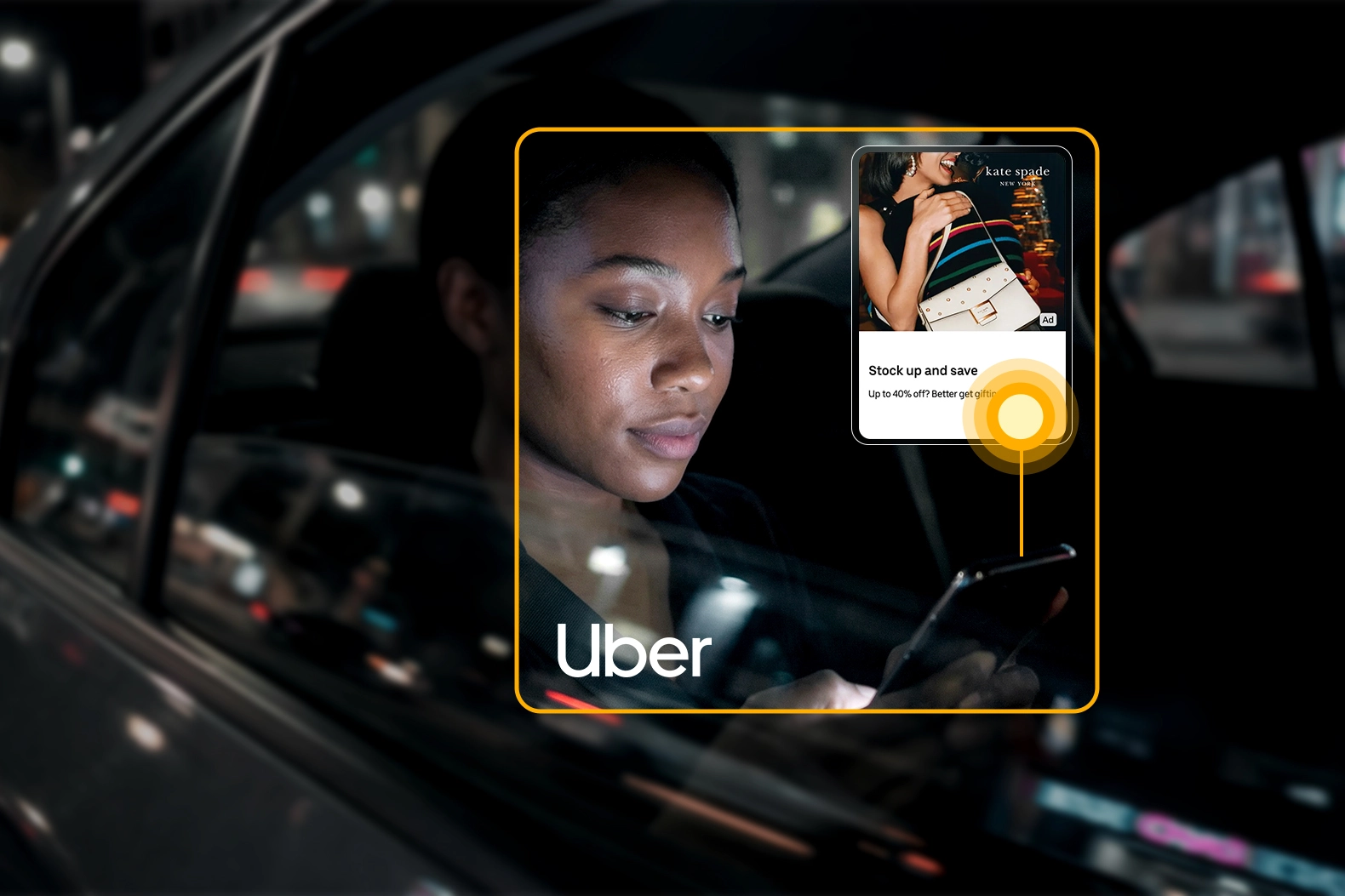 Mulher no Uber usando celular. Uber Ads